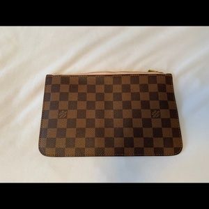 LV Damier Pochette Rose Ballerine
